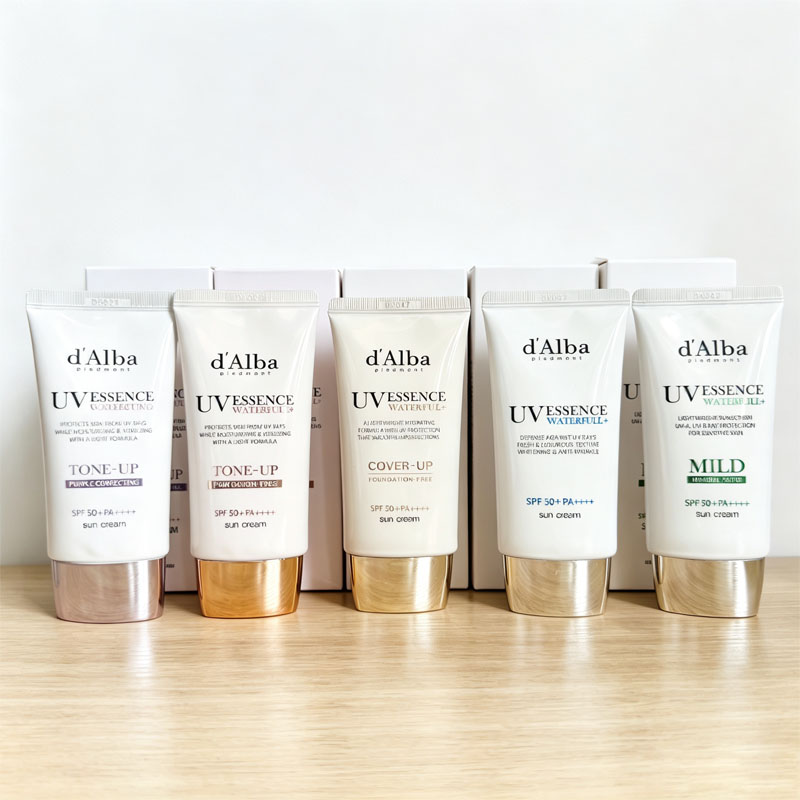 ดี'อัลบา ยูวี เอสเซนส์ วอเตอร์ - Spf 50 Sunscreen บทวิจารณ์และราคา